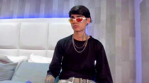 Snapshot of dominic_foox chatting on February 12, 2026, 12:44 pm Dominic foox online show from February 12, 2026, 12:44 pm