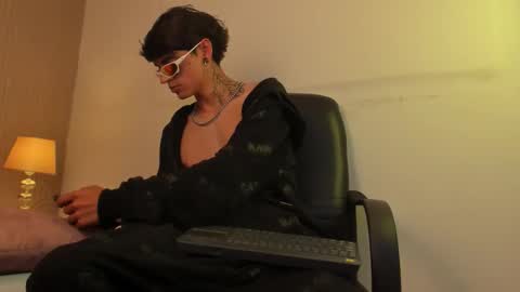 Snapshot of dominic_foox chatting on February 21, 2026, 4:41 pm Dominic foox online show from February 21, 2026, 4:41 pm