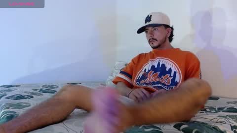 DOMINIC AND ANDREW online show from September 13, 2025, 1:33 pm