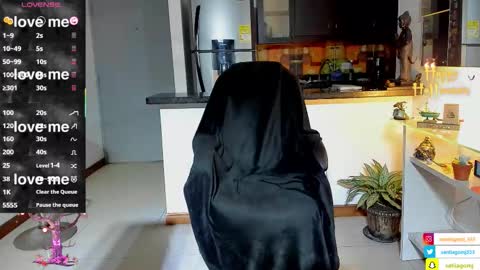 SANTI  independent model online show from October 11, 2025, 2:11 am