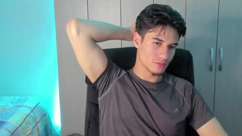 Snapshot of dominic_radccliffe chatting on May 28, 2026, 4:54 am Your real love online show from May 28, 2026, 4:54 am