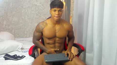 dominic_sg online show from June 5, 2026, 6:09 am