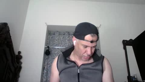 luis online show from April 12, 2026, 7:57 am