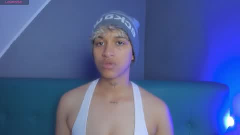 Snapshot of dominick_joness chatting on March 8, 2025, 10:24 pm Dominick  online show from March 8, 2025, 10:24 pm