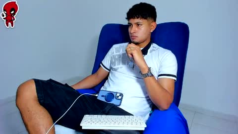  Dominic  online show from April 25, 2026, 2:25 am