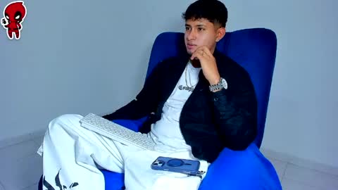  Dominic  online show from April 28, 2026, 2:49 am