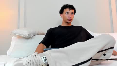 Dominick Star online show from December 17, 2024, 3:39 am