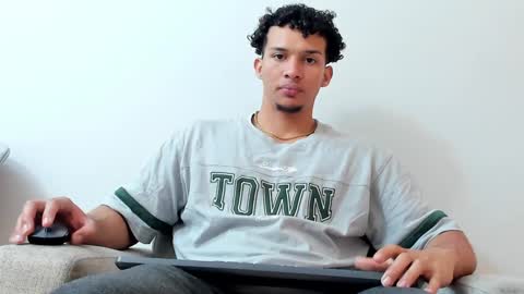 Dominick Star online show from January 16, 2025, 3:23 am