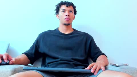 Dominick Star online show from January 19, 2025, 4:54 am