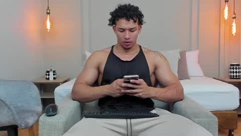 Dominick Star online show from February 11, 2025, 4:33 am