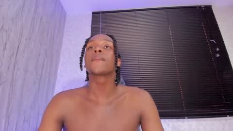 Snapshot of dominicsccott chatting on January 14, 2025, 7:00 pm Dominicscott online show from January 14, 2025, 7:00 pm