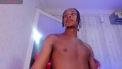 Snapshot of dominicsccott chatting on September 16, 2025, 11:55 am Dominicscott online show from September 16, 2025, 11:55 am
