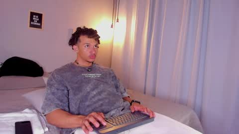 Dominik Drake online show from May 4, 2026, 12:45 pm