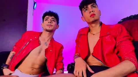 Snapshot of dominikeclipsex chatting on September 12, 2025, 9:42 am Dominik Eclipse  online show from September 12, 2025, 9:42 am