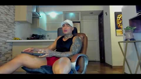 Only fans Ronnie col---InstaRonniecolleman  online show from November 15, 2025, 3:04 am