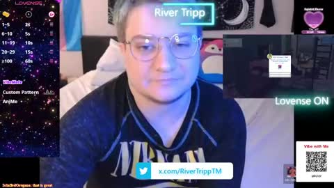 Snapshot of dominixziz chatting on June 4, 2026, 3:45 am River Tripp online show from June 4, 2026, 3:45 am