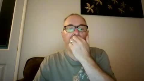 Snapshot of domjolly08 chatting on October 12, 2025, 8:30 pm David uk online show from October 12, 2025, 8:30 pm