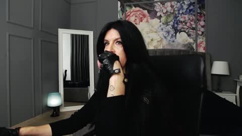 Dom Melisa online show from December 1, 2024, 9:04 pm