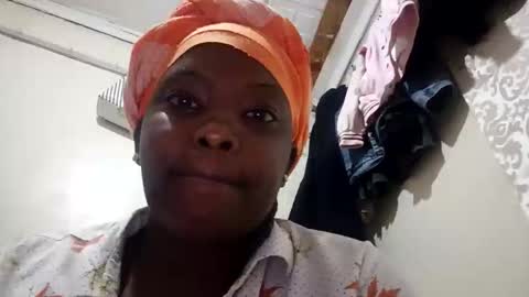 Snapshot of dommyblack2020 chatting on November 17, 2025, 8:03 pm dommyblack2020 online show from November 17, 2025, 8:03 pm