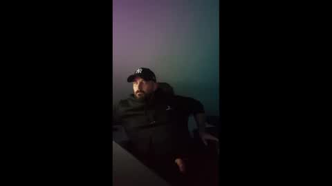 donchriiis online show from October 23, 2025, 6:28 pm