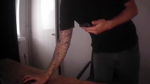 Papi online show from September 10, 2025, 5:35 pm