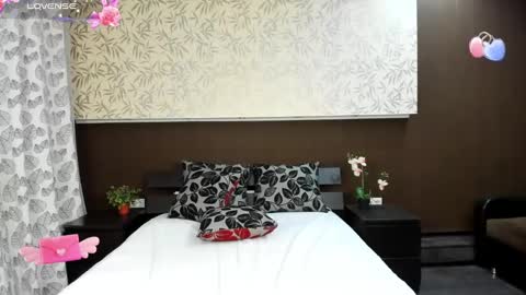 Donna On GMT2 Mon-Fri 3-9 AM online show from December 3, 2024, 3:30 am