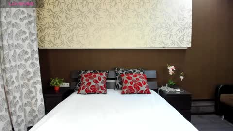 Donna On GMT2 Mon-Fri 3-9 AM online show from January 6, 2025, 11:52 pm