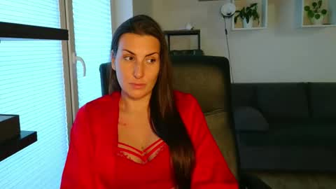 DonnaLive online show from September 16, 2025, 4:30 pm