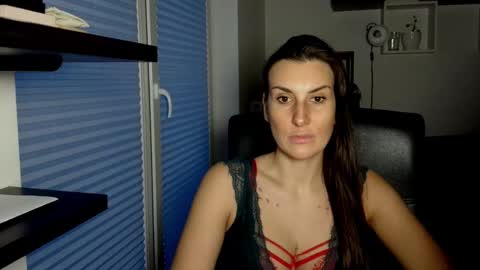 DonnaLive online show from February 5, 2026, 3:27 pm