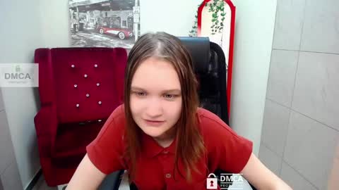Sia online show from May 1, 2026, 6:40 am