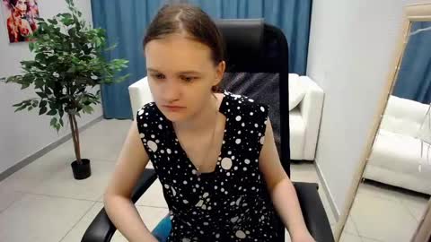 Sia online show from May 26, 2026, 10:44 am
