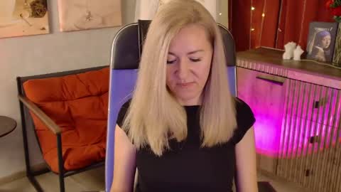 Donna online show from May 27, 2026, 7:00 pm