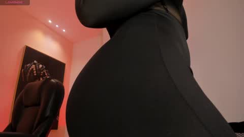  Donna Stonne  online show from February 12, 2025, 11:20 pm