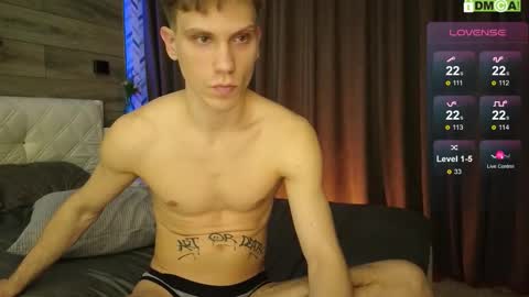 Nikon online show from November 16, 2025, 6:35 pm