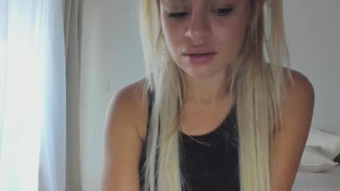 Donatella online show from February 28, 2025, 1:47 pm