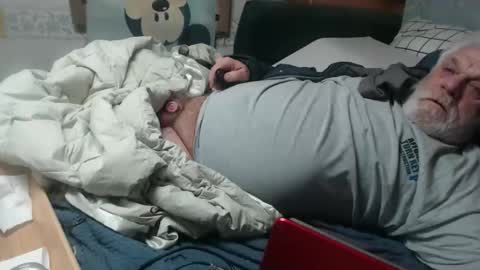 Snapshot of doouugcumming chatting on January 14, 2026, 5:18 pm cummingdoouug online show from January 14, 2026, 5:18 pm