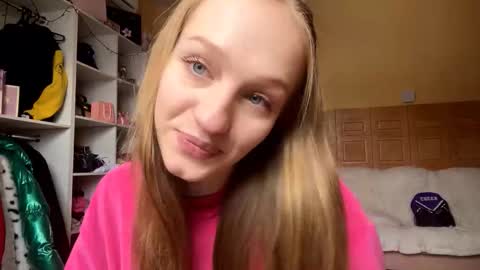 Snapshot of doreathagustave chatting on March 3, 2026, 11:16 am Anika online show from March 3, 2026, 11:16 am