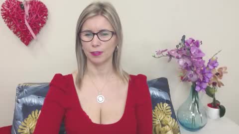 Snapshot of doreenkiss chatting on December 30, 2024, 7:26 am DoreenSexy online show from December 30, 2024, 7:26 am