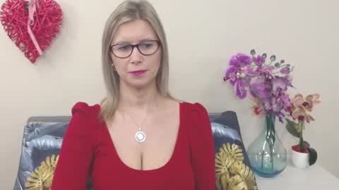 Snapshot of doreenkiss chatting on January 21, 2025, 7:15 am DoreenSexy online show from January 21, 2025, 7:15 am