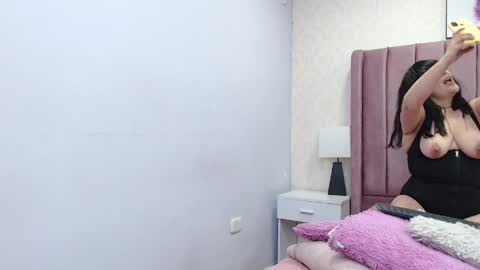 Anny online show from April 1, 2026, 12:17 pm