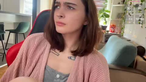 Alice online show from February 25, 2025, 10:15 am