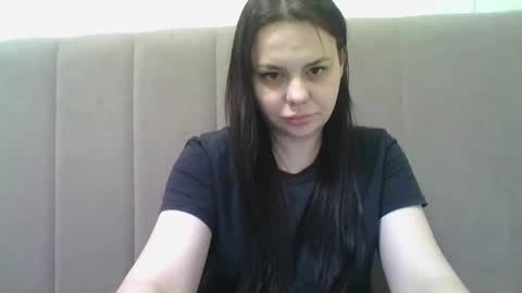Snapshot of dori_cutie chatting on February 17, 2026, 6:47 pm dori_cutie online show from February 17, 2026, 6:47 pm