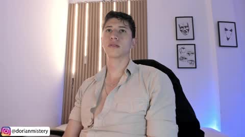 dorian_mystery online show from May 29, 2026, 1:25 am