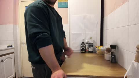 menu  below online show from December 7, 2024, 11:23 pm