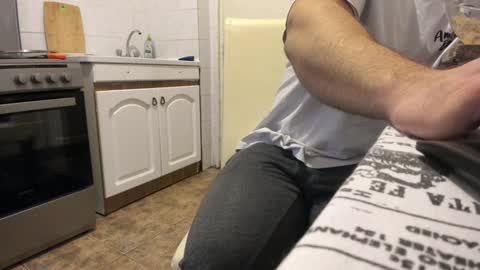 menu  below online show from December 22, 2024, 11:22 am