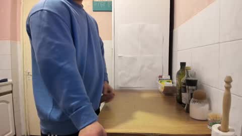 menu  below online show from February 15, 2025, 7:06 am