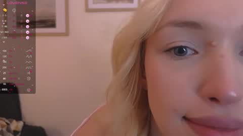 Snapshot of doris_floyd chatting on September 28, 2025, 6:13 pm Vicki online show from September 28, 2025, 6:13 pm