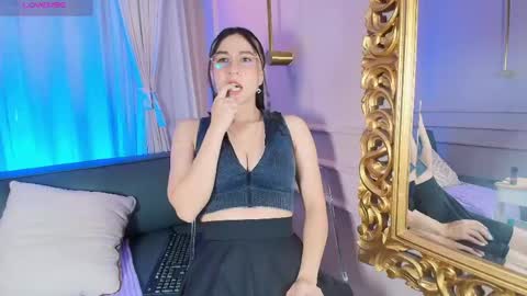 dorothy_valerisse online show from April 18, 2026, 10:30 am