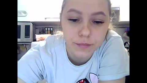 Dorrie Ann online show from December 10, 2024, 2:17 pm