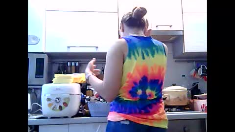 Dorrie Ann online show from December 28, 2024, 7:33 am